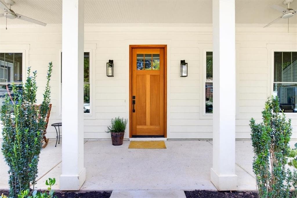 5 bedroom, 3 bathroom, 2,464 sq ft single family residence for sale at 796 Beechwood Avenue, Atlanta, GA 30310 — photo 7