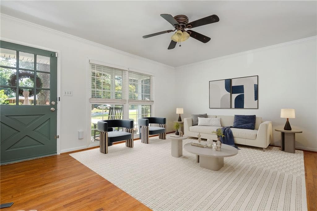 3 bedroom, 2 bathroom, 1,350 sq ft single family residence for sale at 2720 Carolyn Drive, Smyrna, GA 30080 — photo 3