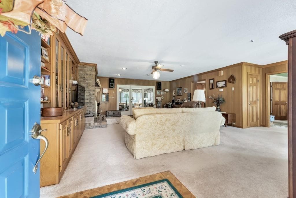3 bedroom, 3 bathroom, 2,180 sq ft single family residence for sale at 4640 Spot Road, Cumming, GA 30040 — photo 6