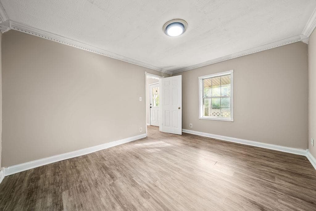 2 bedroom, 1 bathroom, 1,152 sq ft single family residence under contract at 271 South Avenue, Fairmount, GA 30139 — photo 9