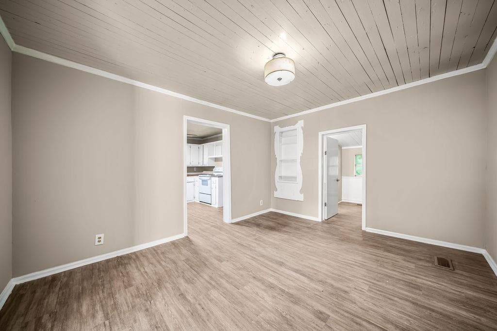 2 bedroom, 1 bathroom, 1,152 sq ft single family residence under contract at 271 South Avenue, Fairmount, GA 30139 — photo 10