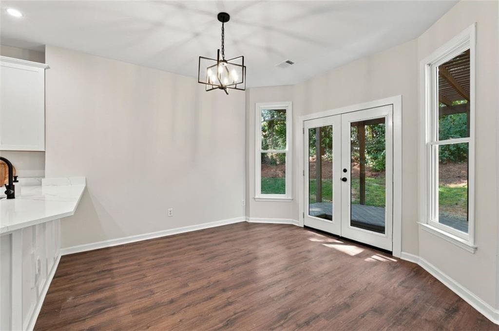 4 bedroom, 3 bathroom, 2,524 sq ft single family residence for sale at 2960 Saddlebrook Glen Drive, Cumming, GA 30041 — photo 10