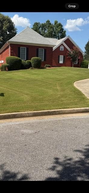 4 bedroom, 3 bathroom, 3,199 sq ft single family residence for sale at 1209 Dover Place, Conyers, GA 30013 — photo 2