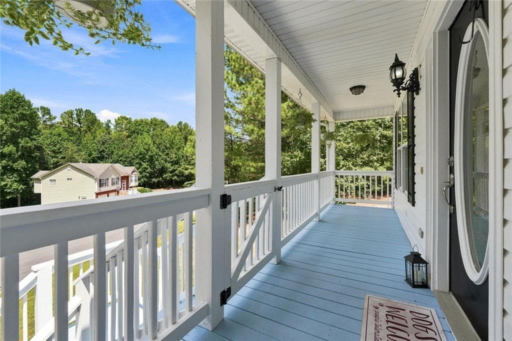 3 bedroom, 2 bathroom, 2,567 sq ft single family residence for sale at 129 Greatwood Drive, White, GA 30184 — photo 5