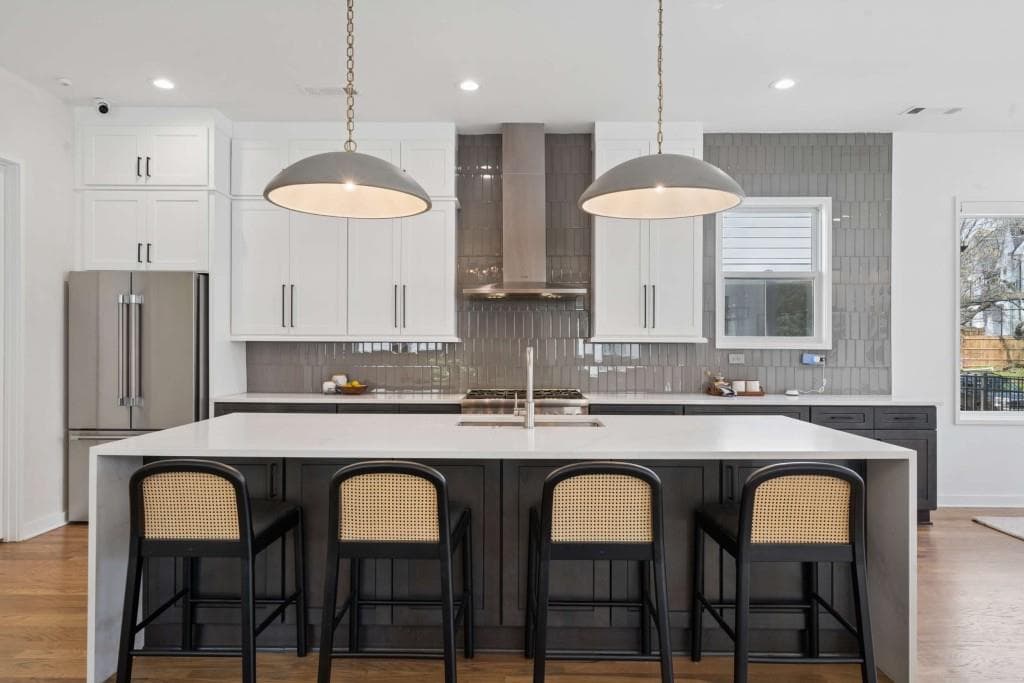 4 bedroom, 5 bathroom, 2,680 sq ft townhouse for sale at 32 Walthall Street A, Atlanta, GA 30307 — photo 2
