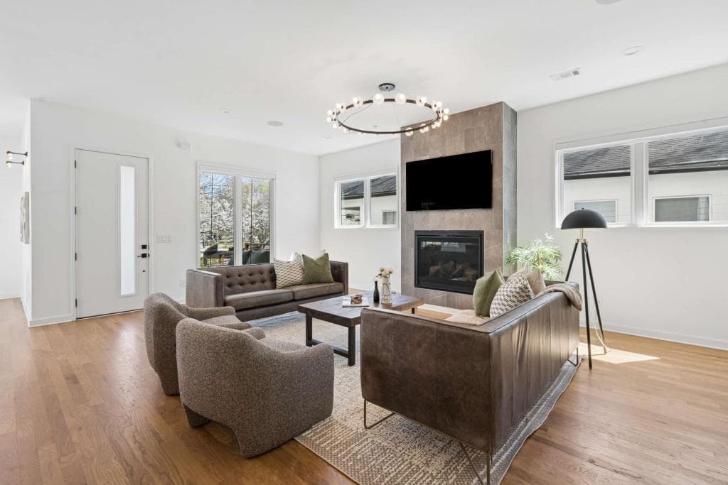 4 bedroom, 5 bathroom, 2,680 sq ft townhouse for sale at 32 Walthall Street A, Atlanta, GA 30307 — photo 3
