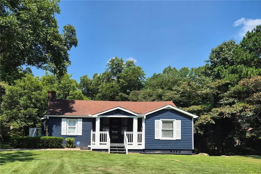 3 bedroom, 2 bathroom, 1,297 sq ft single family residence for sale at 3845 Old Fairburn Road, South Fulton, GA 30331
