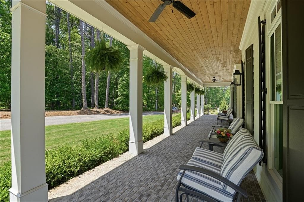 6 bedroom, 8 bathroom, 8,346 sq ft single family residence for sale at 1570 Redd Road, Milton, GA 30004 — photo 4