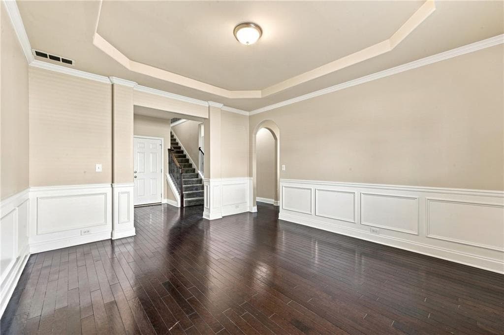 6 bedroom, 6 bathroom, 5,379 sq ft single family residence for sale at 3681 Guinevere Trace, Douglasville, GA 30135 — photo 6