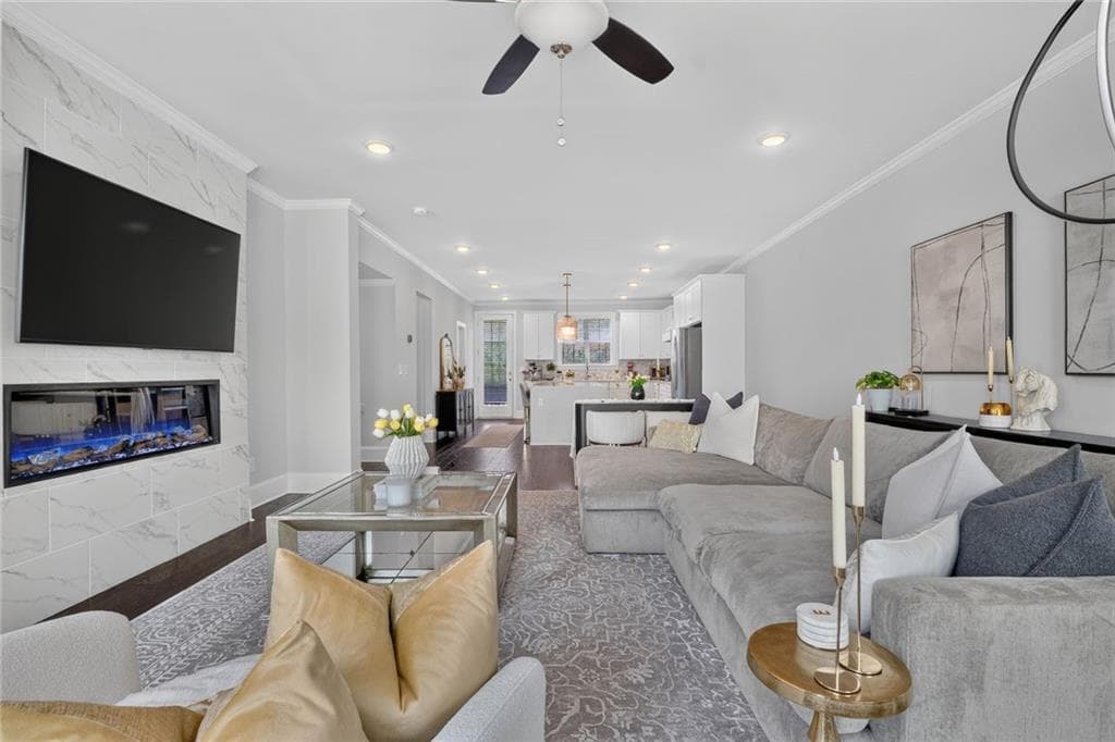 4 bedroom, 4 bathroom, 2,295 sq ft townhouse for sale at 1040 Aster Road, Roswell, GA 30076 — photo 7