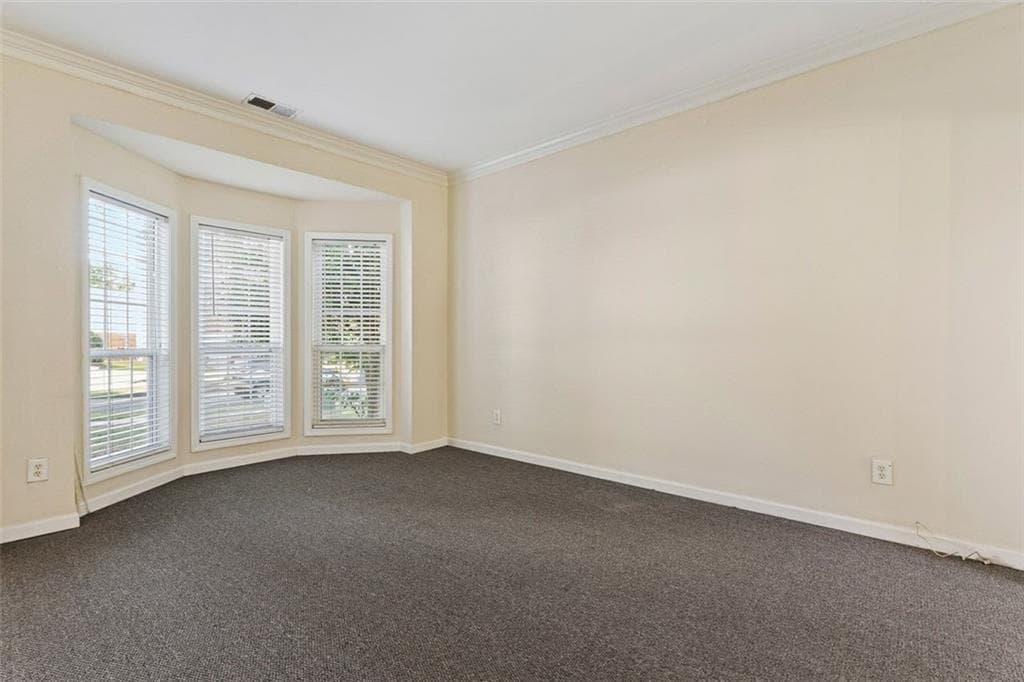 4 bedroom, 3 bathroom, 2,219 sq ft single family residence for sale at 340 Fitzgerald Place, Atlanta, GA 30349 — photo 4