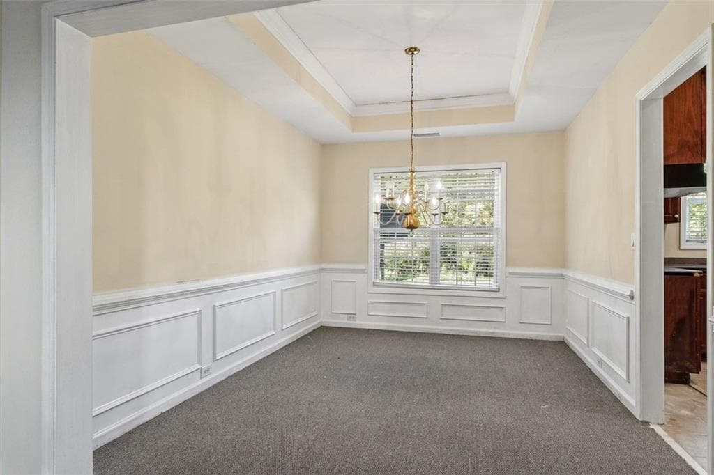 4 bedroom, 3 bathroom, 2,219 sq ft single family residence for sale at 340 Fitzgerald Place, Atlanta, GA 30349 — photo 6