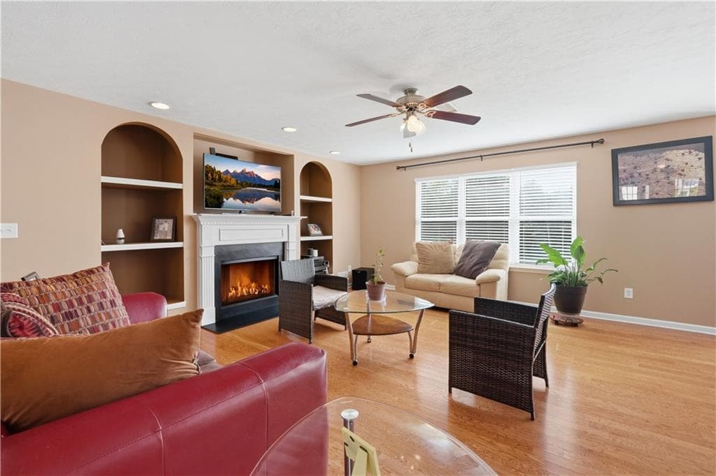 5 bedroom, 5 bathroom, 5,968 sq ft single family residence for sale at 3430 Park Glenn Lane, Snellville, GA 30078 — photo 7