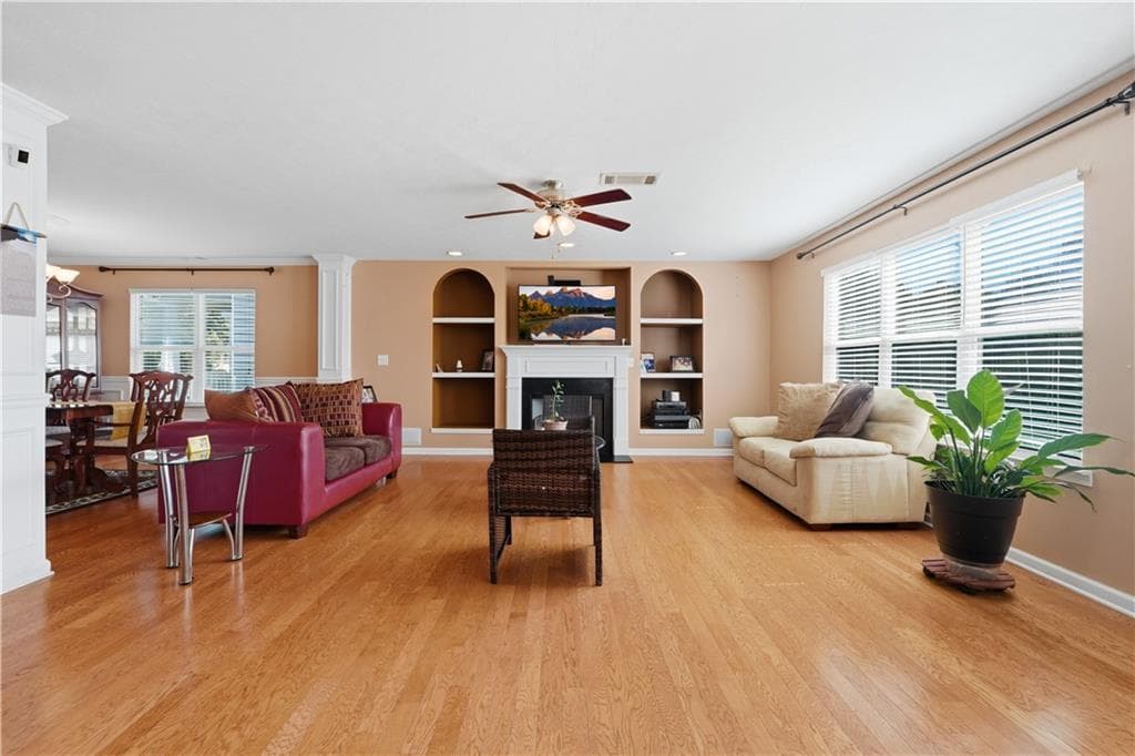 5 bedroom, 5 bathroom, 5,968 sq ft single family residence for sale at 3430 Park Glenn Lane, Snellville, GA 30078 — photo 9