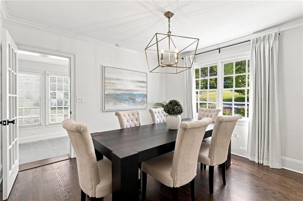 5 bedroom, 5 bathroom, 4,002 sq ft single family residence under contract at 490 Danube Road, Atlanta, GA 30342 — photo 10