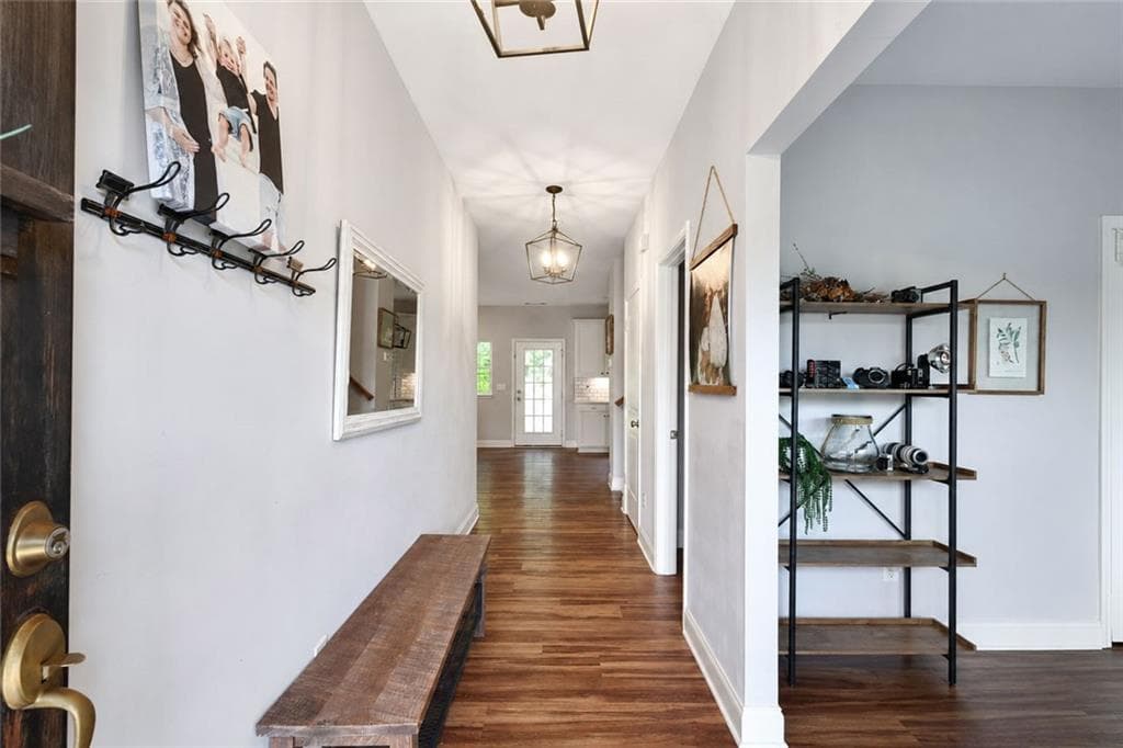 3 bedroom, 3 bathroom, 2,008 sq ft single family residence for sale at 341 Norwood Lane, Winder, GA 30680 — photo 4
