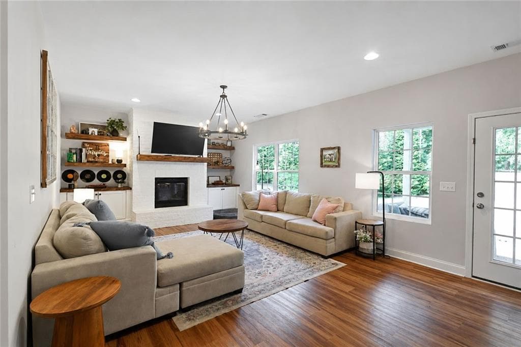 3 bedroom, 3 bathroom, 2,008 sq ft single family residence for sale at 341 Norwood Lane, Winder, GA 30680 — photo 9