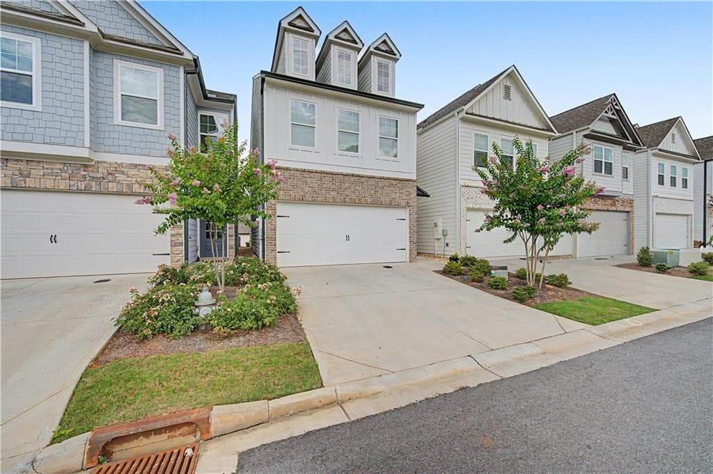 3 bedroom, 3 bathroom, 1,776 sq ft single family residence for sale at 396 Whitetail Circle, Canton, GA 30115 — photo 7