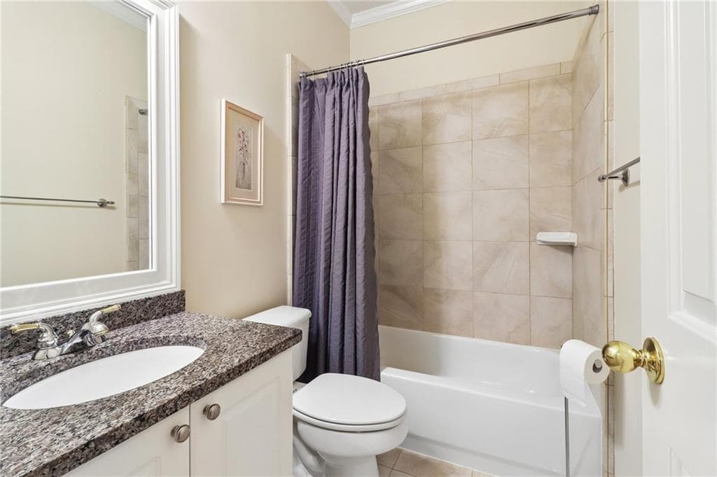 5 bedroom, 3 bathroom, 2,813 sq ft single family residence for sale at 5350 Mcintosh Drive, Cumming, GA 30040 — photo 10