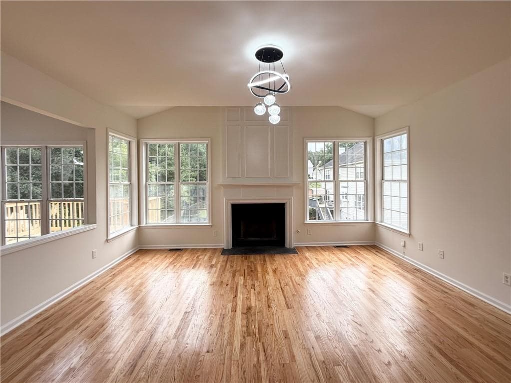 4 bedroom, 3 bathroom, 2,667 sq ft single family residence for sale at 2532 Haddenham Lane, Smyrna, GA 30082 — photo 9