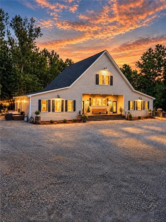 7 bedroom, 6 bathroom, 6,212 sq ft single family residence for sale at 426 Thompson Creek Park Road, Dawsonville, GA 30534 — photo 1 of 87