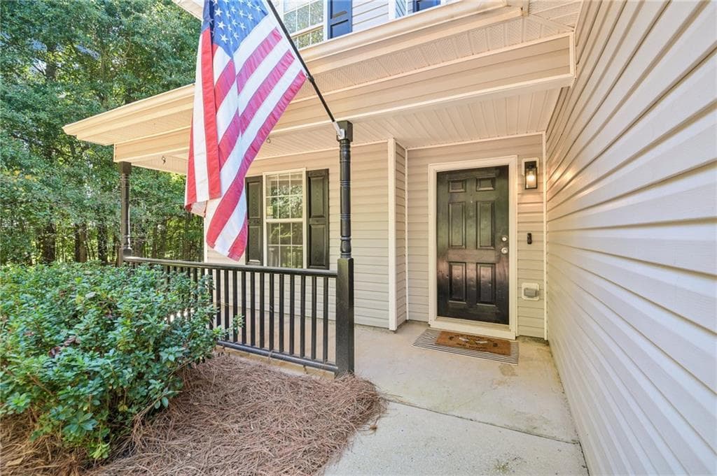 3 bedroom, 3 bathroom, 1,834 sq ft single family residence for sale at 90 Stallsworth Road, Mcdonough, GA 30252 — photo 2