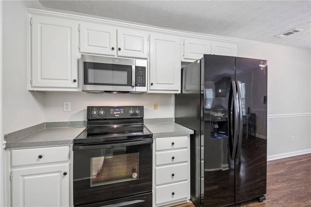 3 bedroom, 3 bathroom, 1,834 sq ft single family residence for sale at 90 Stallsworth Road, Mcdonough, GA 30252 — photo 7