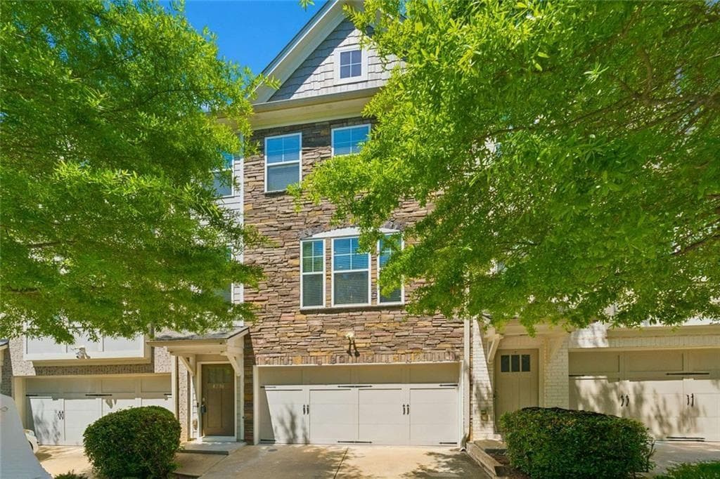 4 bedroom, 4 bathroom, 2,227 sq ft townhouse for sale at 4296 Morning View, Stone Mountain, GA 30083 — photo 4