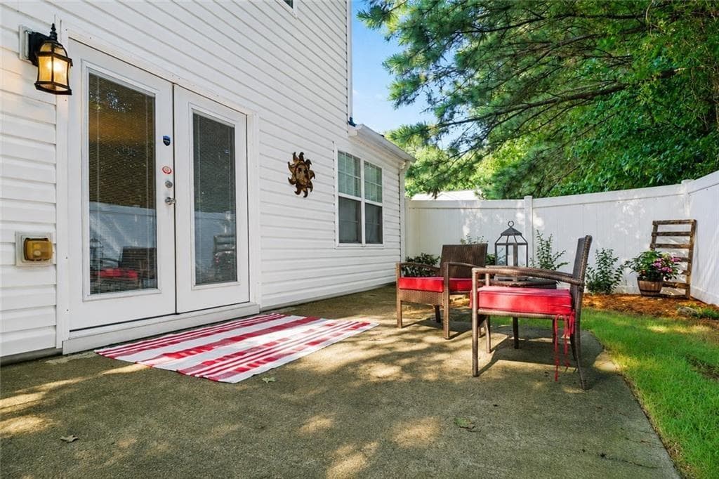 3 bedroom, 3 bathroom, 1,231 sq ft single family residence under contract at 321 Windcroft, Acworth, GA 30101 — photo 6