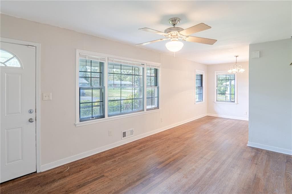 3 bedroom, 1 bathroom, 1,050 sq ft single family residence for rent at 593 Hurt Road, Smyrna, GA 30082 for $1,795 a month — photo 3