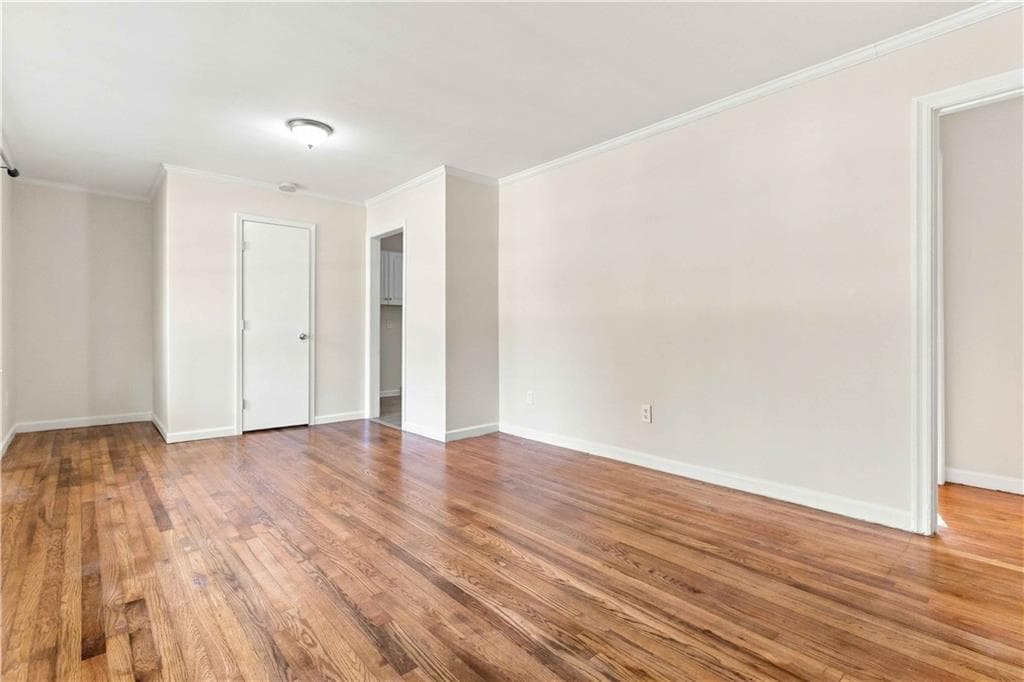 3 bedroom, 2 bathroom, 1,250 sq ft single family residence for sale at 1944 Mayes Drive, Marietta, GA 30067 — photo 6