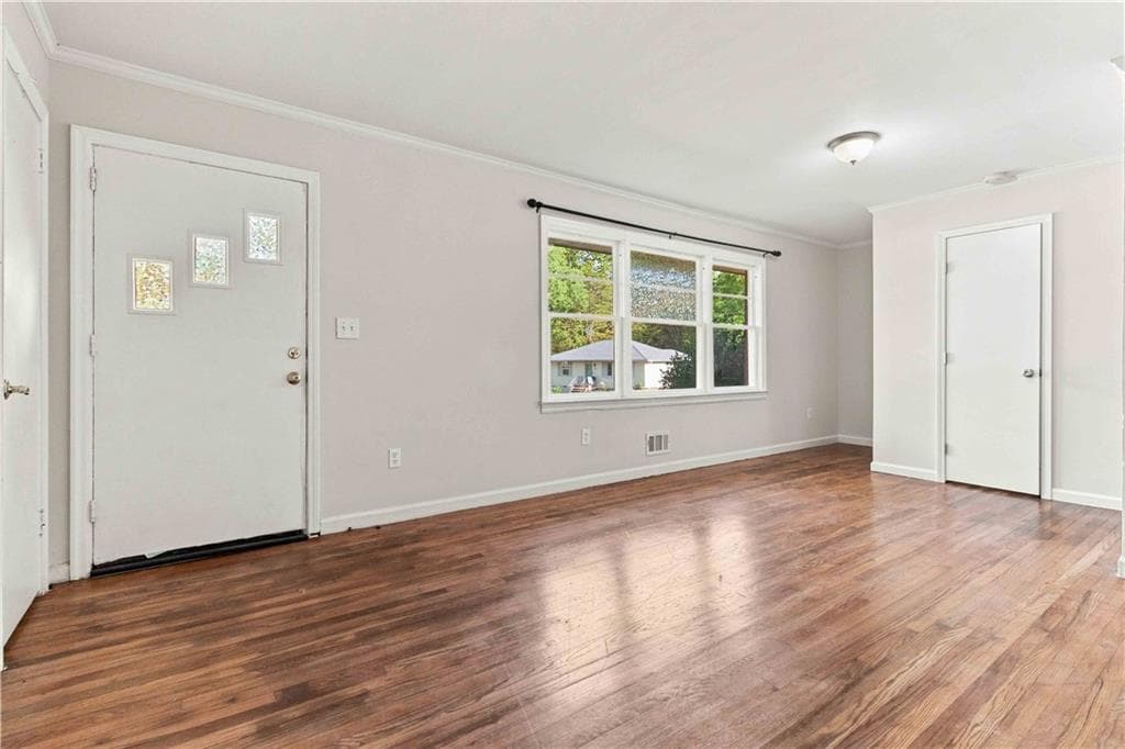 3 bedroom, 2 bathroom, 1,250 sq ft single family residence for sale at 1944 Mayes Drive, Marietta, GA 30067 — photo 7