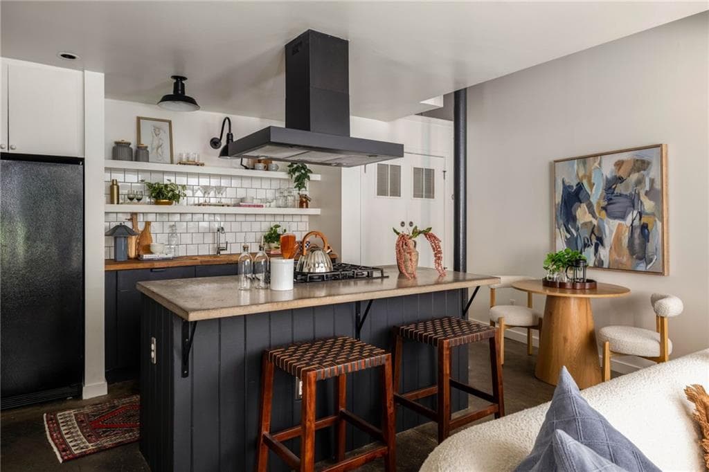 1 bedroom, 2 bathroom, 817 sq ft condominium for sale at 307 Cherokee Avenue 13, Atlanta, GA 30312 — photo 8