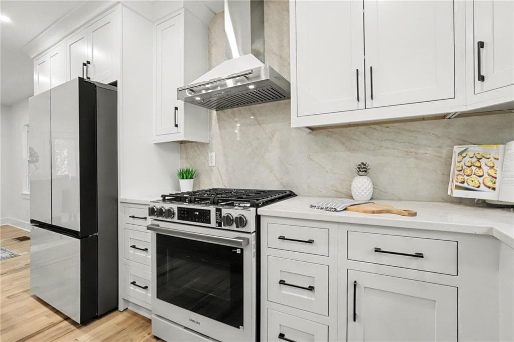 3 bedroom, 2 bathroom, 1,716 sq ft single family residence for sale at 1446 Briarcliff RD. Road, Atlanta, GA 30306 — photo 7