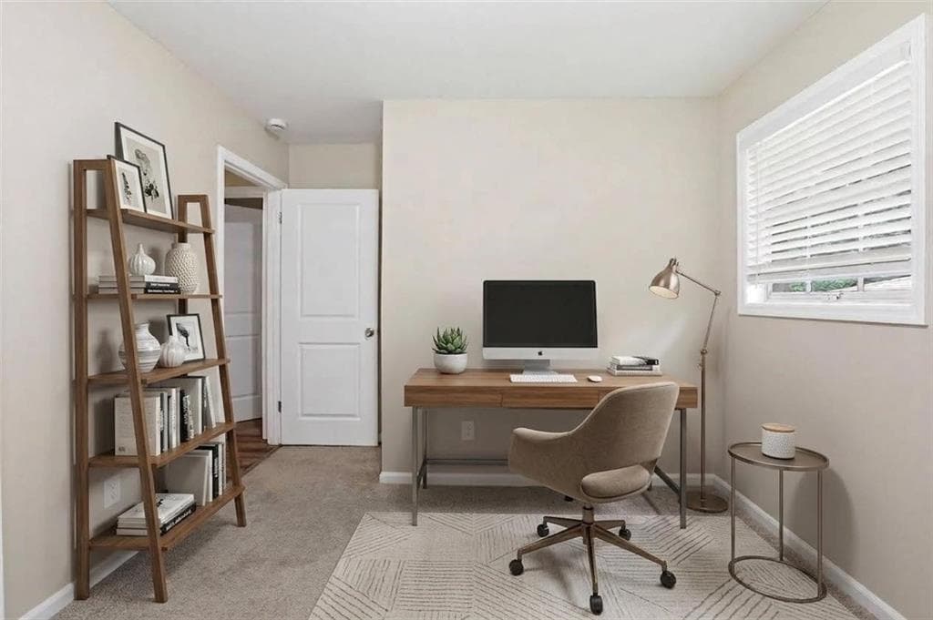 3 bedroom, 2 bathroom, 1,310 sq ft single family residence for sale at 2225 Emerald Castle Drive, Decatur, GA 30035 — photo 4