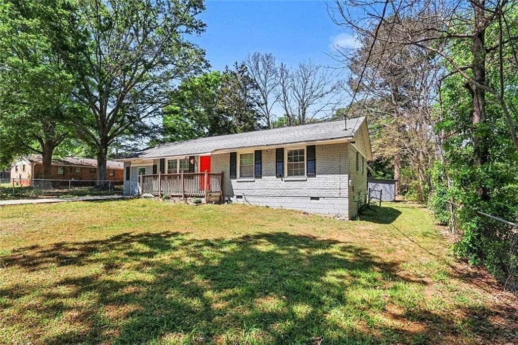 3 bedroom, 2 bathroom, 1,275 sq ft single family residence for sale at 297 Lu Lane, Riverdale, GA 30274 — photo 9
