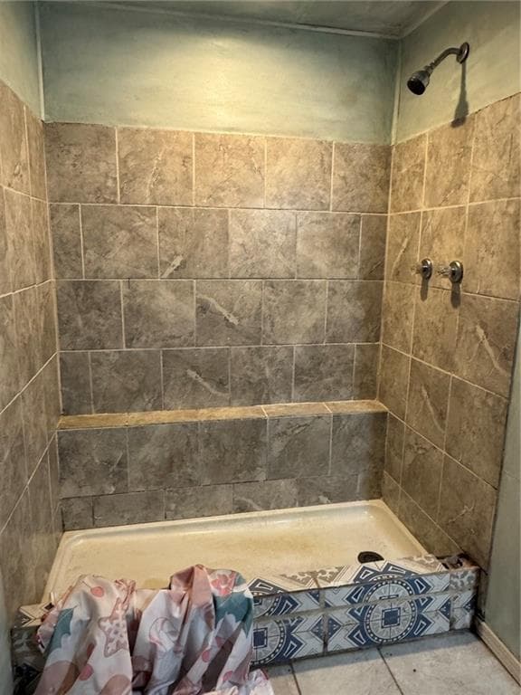 5 bedroom, 3 bathroom, 1,676 sq ft single family residence for sale at 6186 Holiday Boulevard, Forest Park, GA 30297 — photo 3