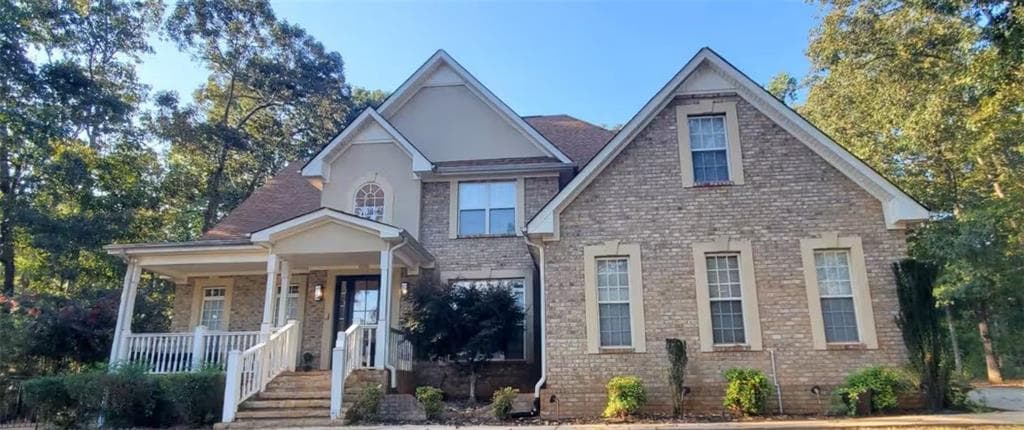 4 bedroom, 6 bathroom, 3,722 sq ft single family residence for sale at 6640 Ashebrooke Drive, Douglasville, GA 30135
