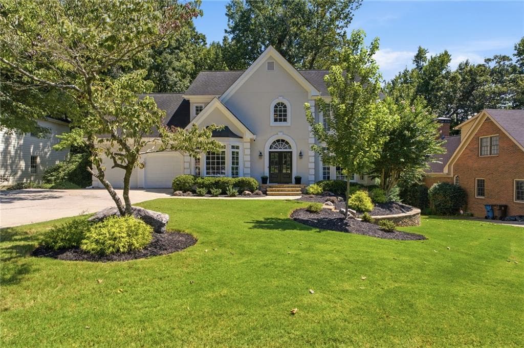 4 bedroom, 4 bathroom, 3,180 sq ft single family residence for sale at 10785 Grenadier Lane, Alpharetta, GA 30022