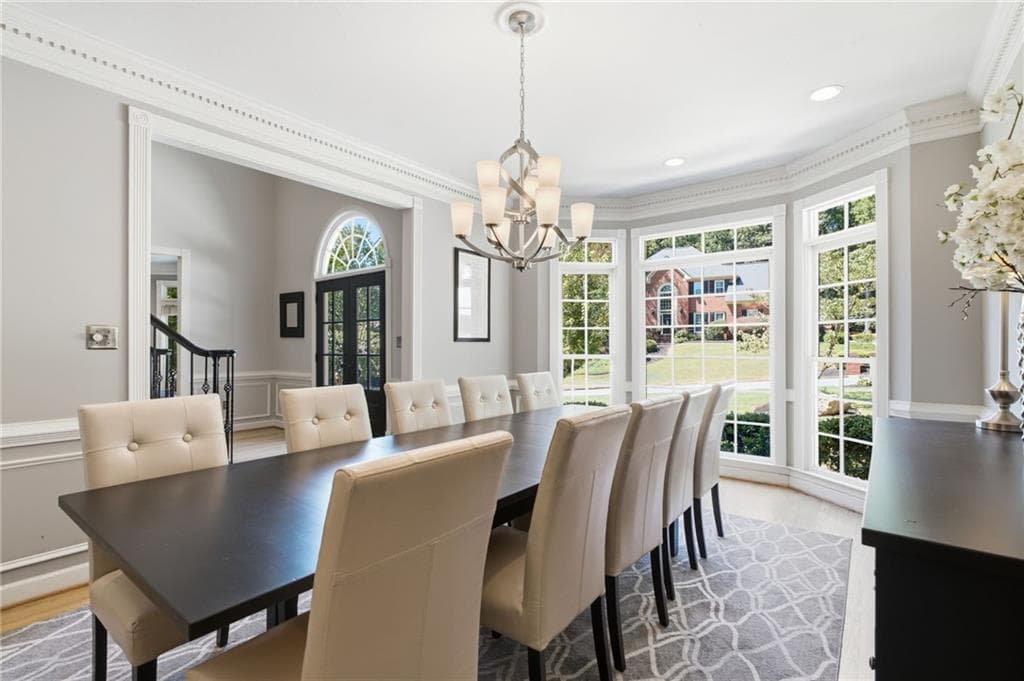4 bedroom, 4 bathroom, 3,180 sq ft single family residence for sale at 10785 Grenadier Lane, Alpharetta, GA 30022 — photo 8