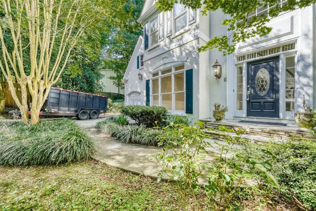 5 bedroom, 5 bathroom, 4,846 sq ft single family residence for sale at 1363 Fallsbrook Way, Acworth, GA 30101