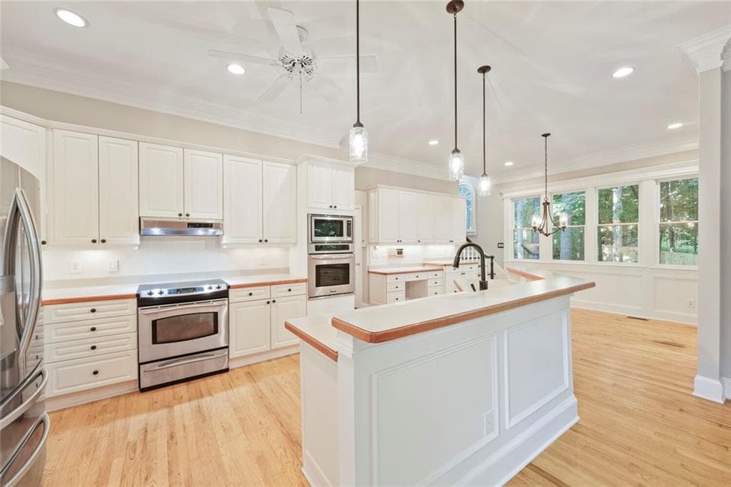 5 bedroom, 5 bathroom, 4,846 sq ft single family residence for sale at 1363 Fallsbrook Way, Acworth, GA 30101 — photo 10