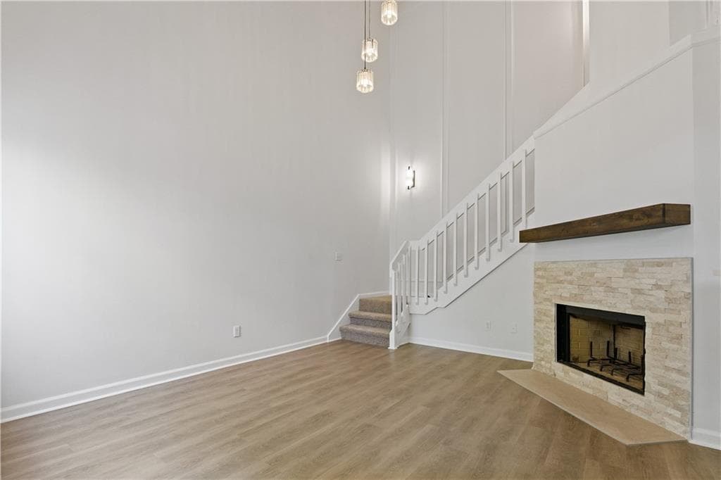 2 bedroom, 2 bathroom, 950 sq ft condominium for sale at 312 Hawkstone Way 312, Alpharetta, GA 30022 — photo 6