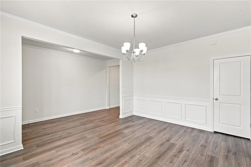 5 bedroom, 4 bathroom single family residence under contract at 347 Collier Mills Road, Lawrenceville, GA 30045 — photo 5