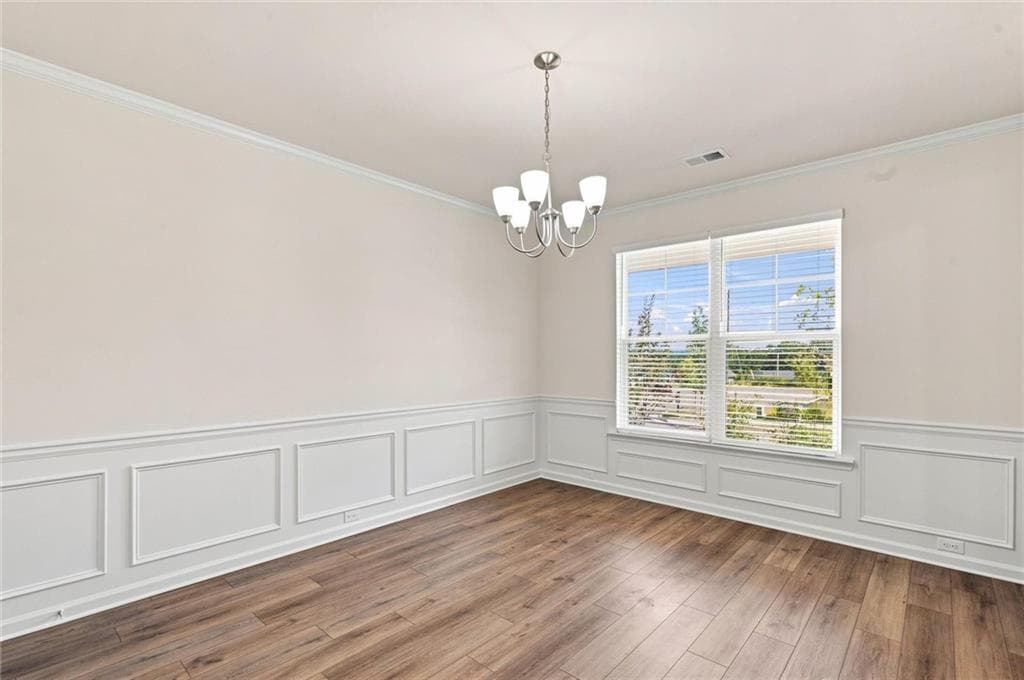 5 bedroom, 4 bathroom single family residence under contract at 347 Collier Mills Road, Lawrenceville, GA 30045 — photo 7