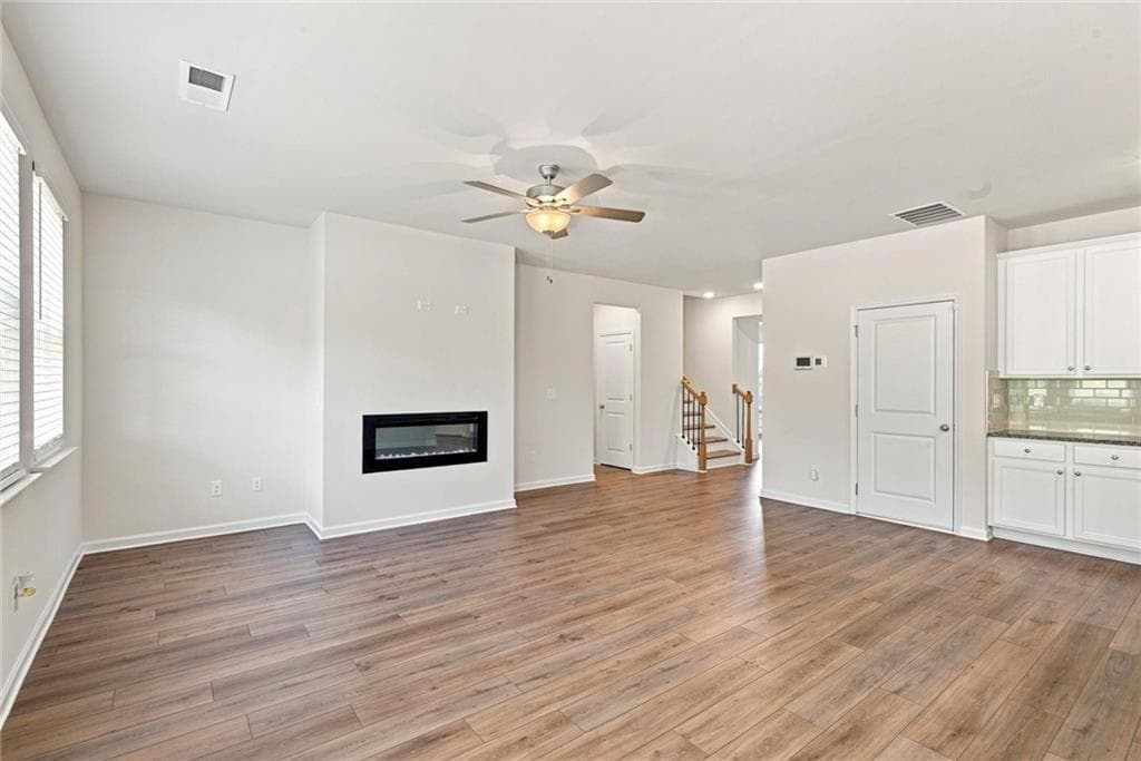 5 bedroom, 4 bathroom single family residence under contract at 347 Collier Mills Road, Lawrenceville, GA 30045 — photo 10