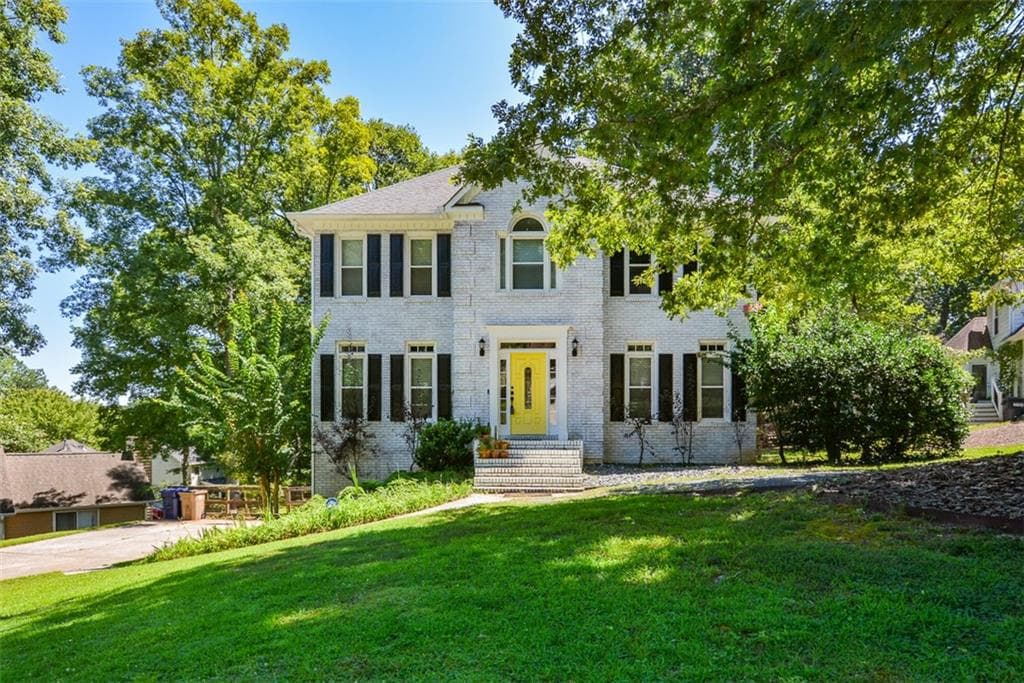 4 bedroom, 3 bathroom, 2,102 sq ft single family residence for sale at 3524 Pine Grove Drive, Douglasville, GA 30135 — photo 2