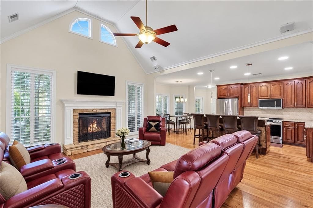 6 bedroom, 6 bathroom, 5,534 sq ft single family residence for sale at 211 Graymist Path, Loganville, GA 30052 — photo 9