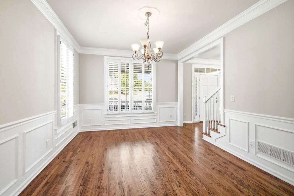 5 bedroom, 5 bathroom, 4,895 sq ft single family residence for sale at 7327 Rocking Chair Lane, Hoschton, GA 30548 — photo 10
