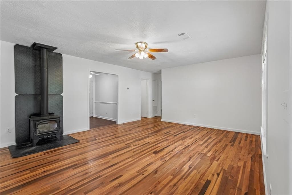 3 bedroom, 2 bathroom, 1,104 sq ft single family residence for sale at 258 Millertown Road, Temple, GA 30179 — photo 3
